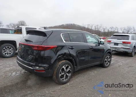 2021 Kia Sportage Lx z USA, uszkodzony, nr VIN KNDPMCAC5M7902198